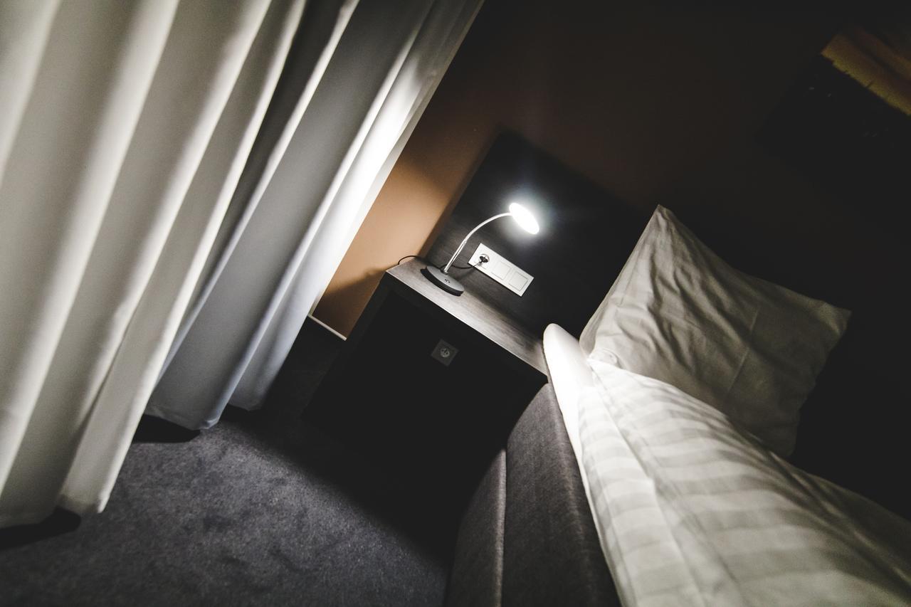 Silesia Residence Ostrava Exterior photo A bedside table
